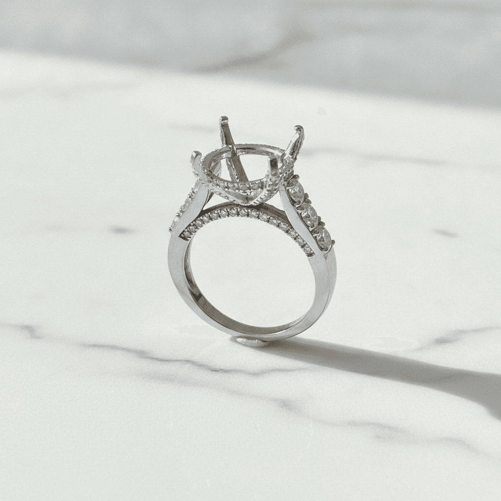 Round Diamond Engagement Ring Setting 333038