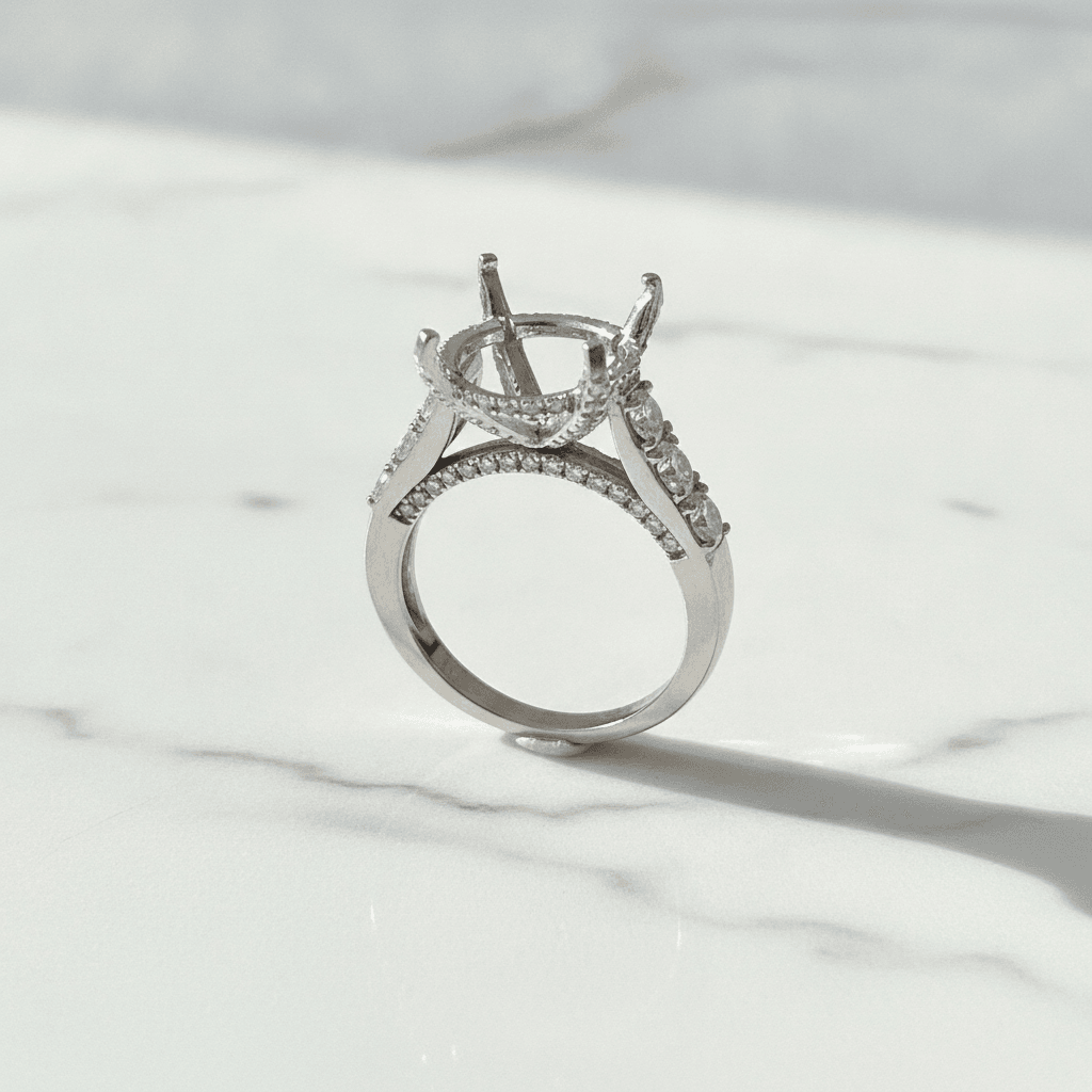 Round Diamond Engagement Ring Setting 333038