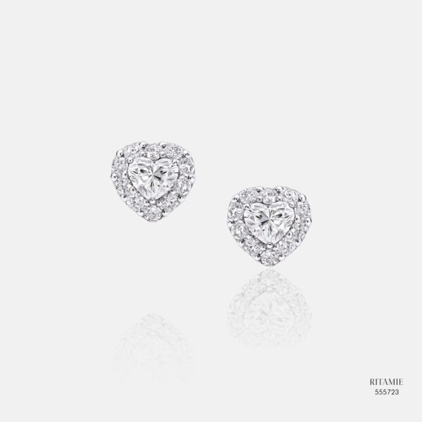 Lumi Heart Lab-Grown Diamond Stud Earrings 555723