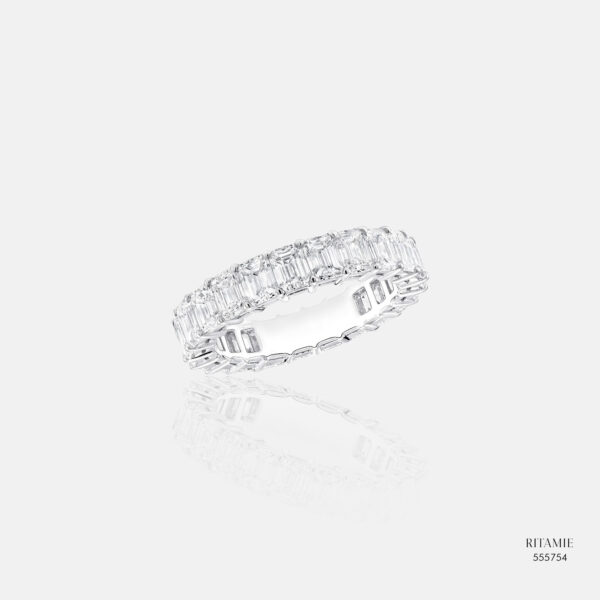 Modern Baguette Lab-Grown Diamond Eternity Band 555754
