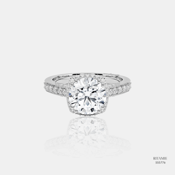 Vintage Halo Lab-Grown Diamond Ring 555776