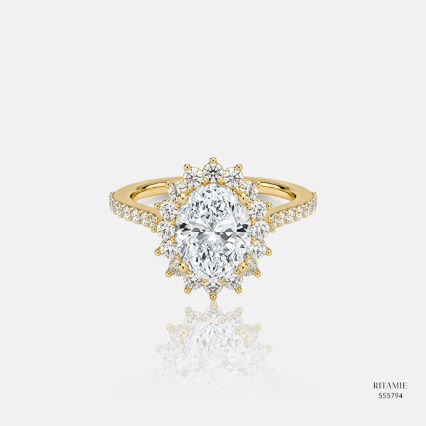 Vera Grand Bloom Lab-Grown Diamond Ring 555794
