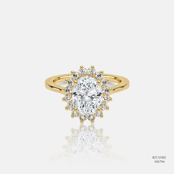 Vera Halo Lab-Grown Diamond Ring 555796
