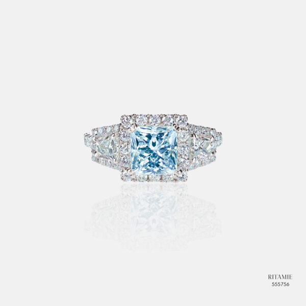 Celestial Ice Lab-Grown Diamond Ring 555756